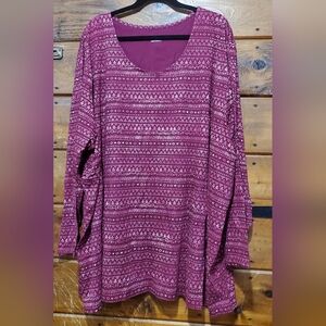 Women's 3/4 Length Sleeves Burgundy Patterned Top
